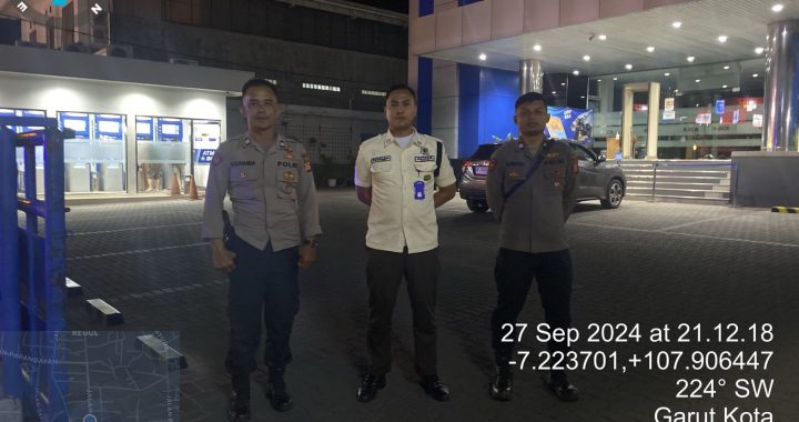 Unit Samapta Polsek Garut Kota Monitoring Kamtibmas Di Bank BCA