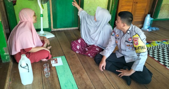 Ngariung Kamtibmas Polsek Pameungpeuk Dalam Tahapan Pemilukada Bersama Warga Pamipiran