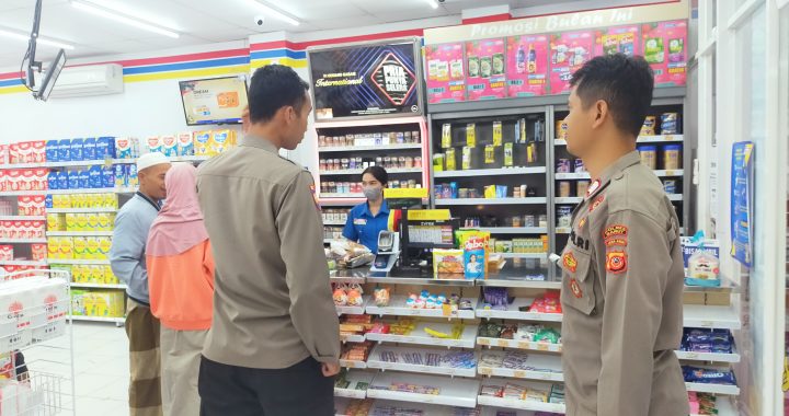 Polsek banjarwangi laksanakan patroli siang