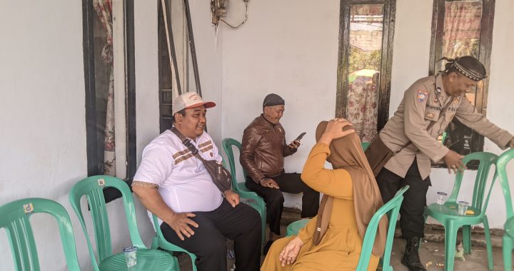 Himbau Masyarakat Ngariung kamtibmas Polsek Caringin Polres Garut