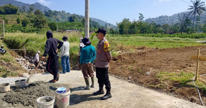 polsek banyuresmi kegiatan bhabin sukaraja ke desa