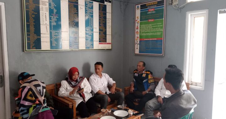 polsek banyuresmi kegiatan bhabin pamekarsari ke desa