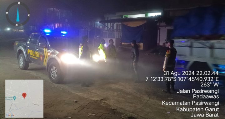 Patroli malam polsek pasirwangi kepemukiman warga