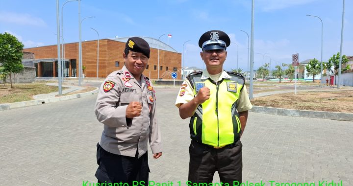 Anggota Samapta Polsek Tarogong Kidul menggelar giat patroli KRKYD Siang