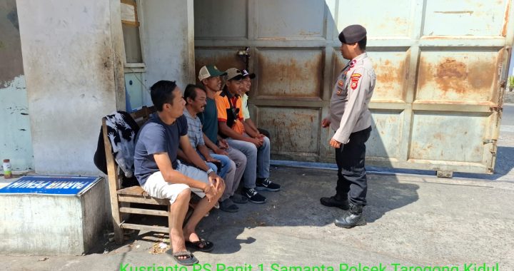 Anggota Samapta Polsek Tarogong Kidul melaksanakan Giat patroli KRKYD Siang