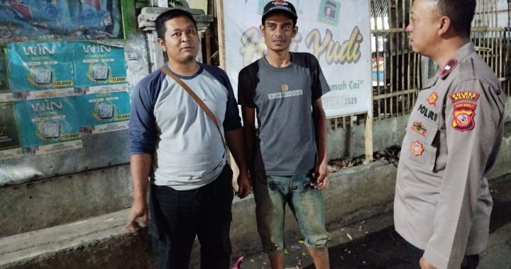 MEMBERIKAN PERLINDUNGAN KEPADA MASYARAKAT ANGGOTA POLSEK BAYONGBONG DAN POLSUBSEKTOR CIGEDUG  GIAT KRYD SILATURAHMI KAMTIBMAS MALAM GARUT LAUTAN BIRU