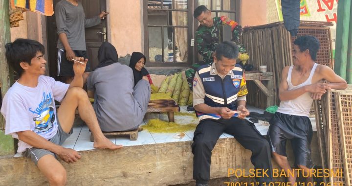 polsek banyuresmi bhabin sukakarya sambangi warga masyarakat