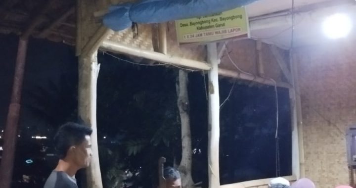 ANGGOTA POLSEK BERI HIMBAUAN KEPADA MASYARAKAT AGAR SELALU MEMANTAU TERUS KEAMANAN WILAYAHNYA KARENA UNTUK MENCEGAH AKSI KEJAHATAN