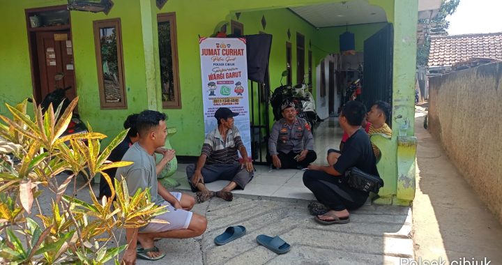 polsek cibiuk melaksanakan giat Jumat Curhat