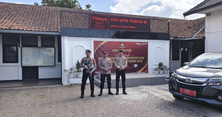 Polres Garut Tingkatkan Patroli Di Kantor KPU Dan Bawaslu