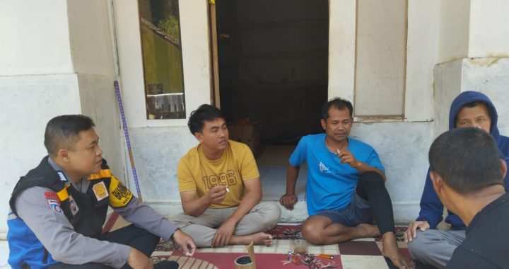 polsek banyuresmi bhabin desa dangdeur sambang rw