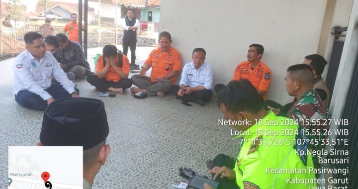 Kapolsek Pasirwangi melaksanakan pendampingan Tagana