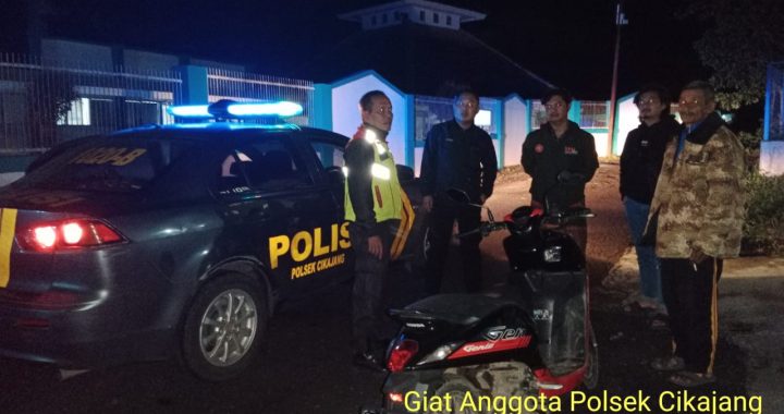 Unit Samapta Polsek Cikajang Polres Garut Melaksanakan Patroli KRYD Malam Garut Lautan Biru