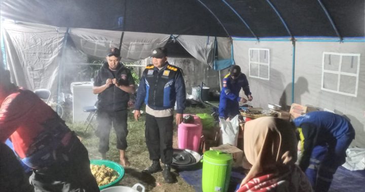 Polsek Pasirwangi Patroli Malam Pasca Gempa