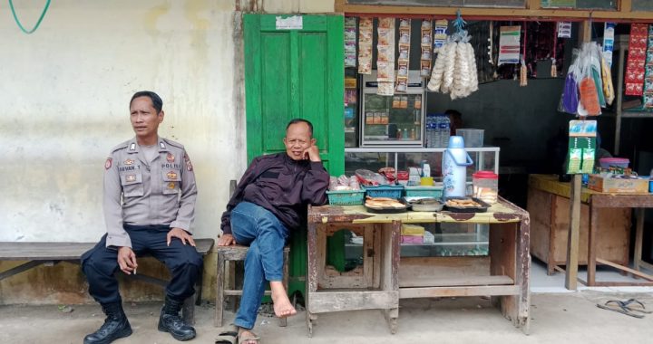 SAMBANG WARGA DESA PANGGALIH OLEH ANGGOTA POLSEK CISEWU