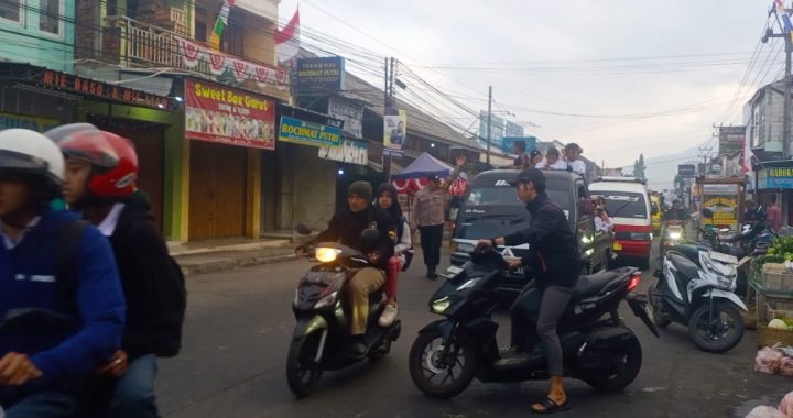 Setiap Pagi Personel Polsek Wanaraja Gatur Pagi Sekitar Pertigaan Talagabodas