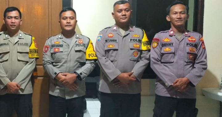 Personil Polsek Pamulihan  Polres Garut Polda Jabar Melaksanakan Sispam Mako atau Sistem Pengamanan Markas Komando di Mako Polsek Pamulihan