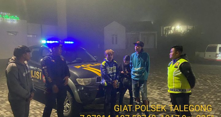 Ops Mantap Praja Polsek Talegong Gelar KRYD Malam