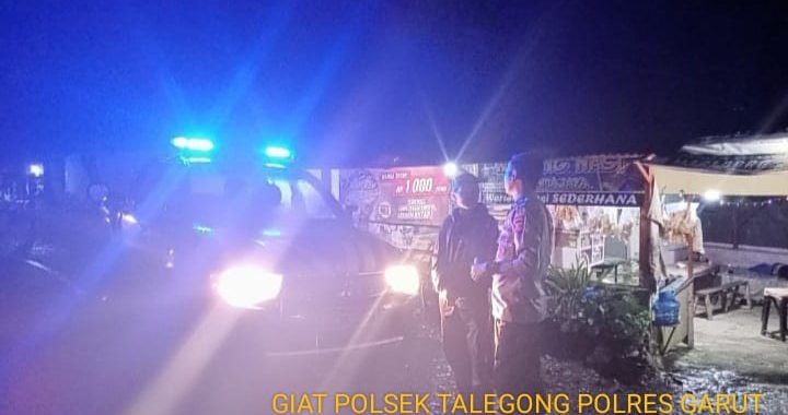 KRYD Malam Jajaran Polsek Talegong Dalam Ciptakan Sitkamtibmas Stabil Jelang Pemilukada