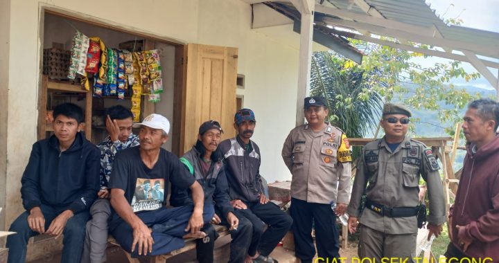 Polsek Talegong Gelar Cooling System Bersama Warga Desa Mekarwangi