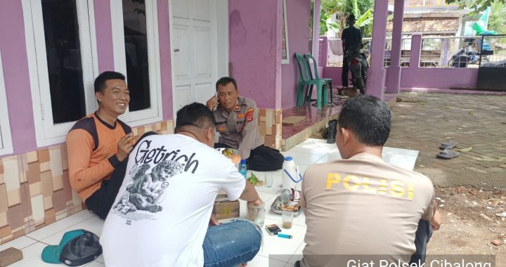 Jajaran Polsek Cibalong Cooling Syatem Bersama Warga Desa Mekarsari Cibalong