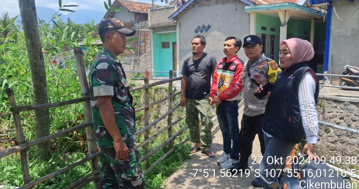 Giat Sinergitas TNI-POLRI  terwujud dengan Kerjasama antara Babinsa dan Bhabinkamtibmas bersama Masyarakat Desa.Cikembulan Kec.Kadungora